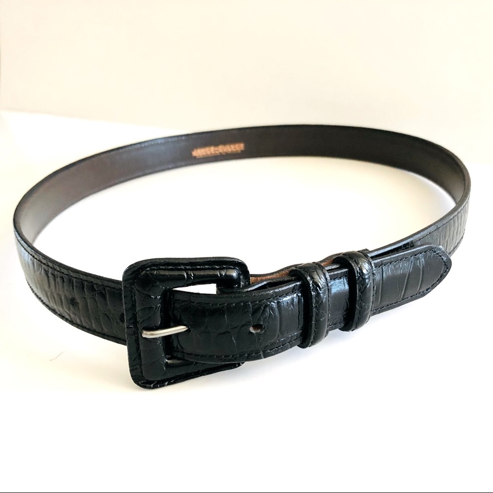 James Culver Embossed Leather Women’s Belt Size M. Gently Used.